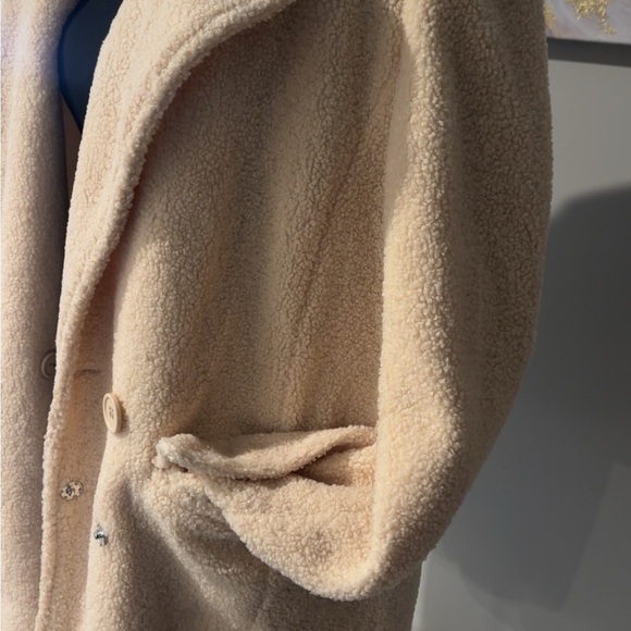 Cozy Cream Teddy Coat Faux Fur - Picture 2 of 7